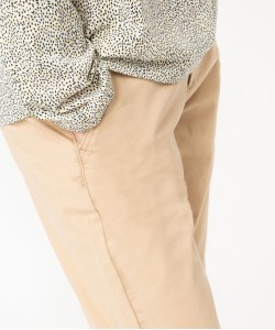 Pantalon chino coupe regular femme